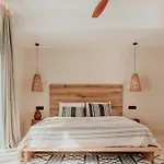 דירה Ostrako Beachside Agia Anna (Naxos)