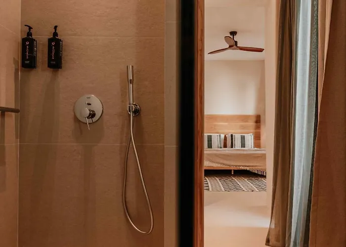 Ostrako Beachside * Agia Anna (Naxos)