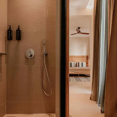 Ostrako Beachside * Айя-Анна