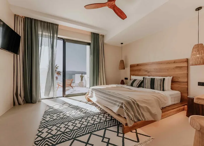 Апартаменты Ostrako Beachside